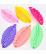 Заколка с двумя гребешками белая Заколка с двумя гребешками белая