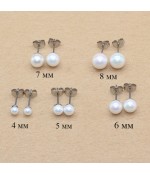 Серьги пусеты с жемчугом из медицинской стали 4 мм